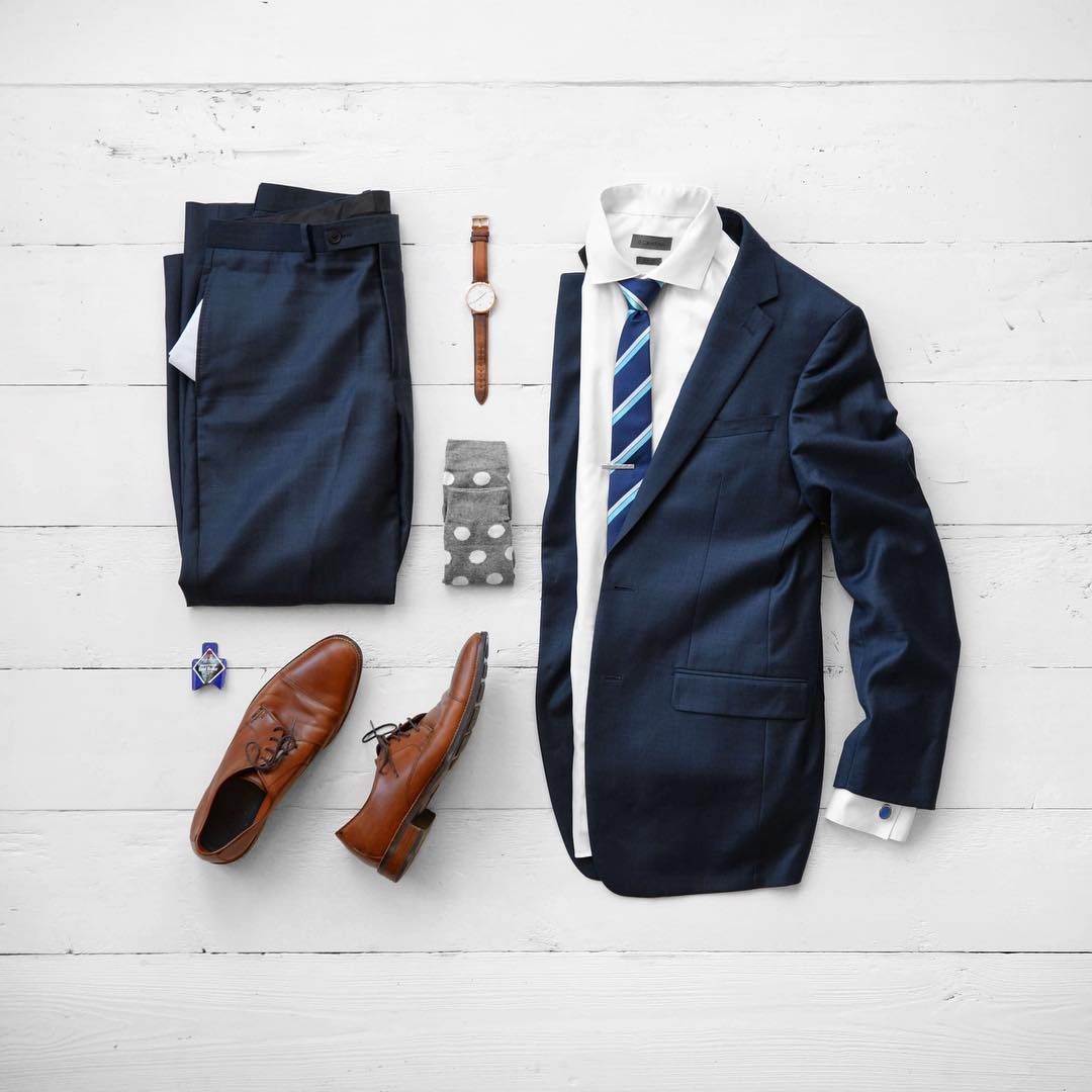 Men's Fashion Suit and Tie